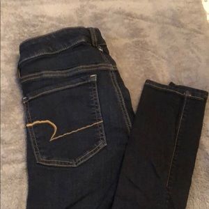 Dark wash high waisted jeans